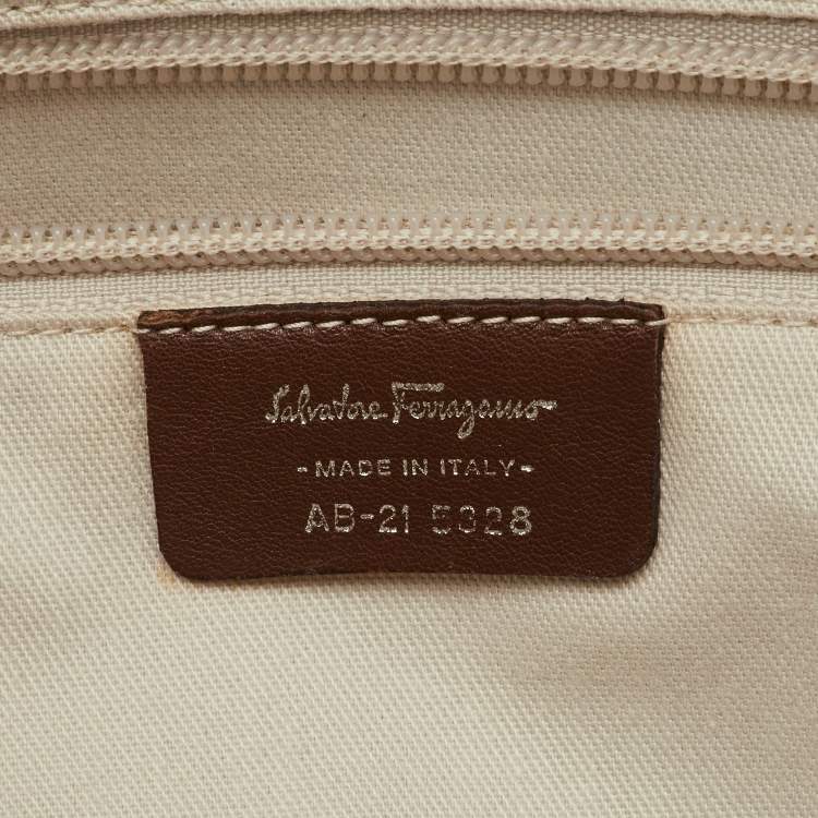مملوكة مسبقًا Salvatore Ferragamo Beige/Brown Gancini Embossed Leather Zip Satchel