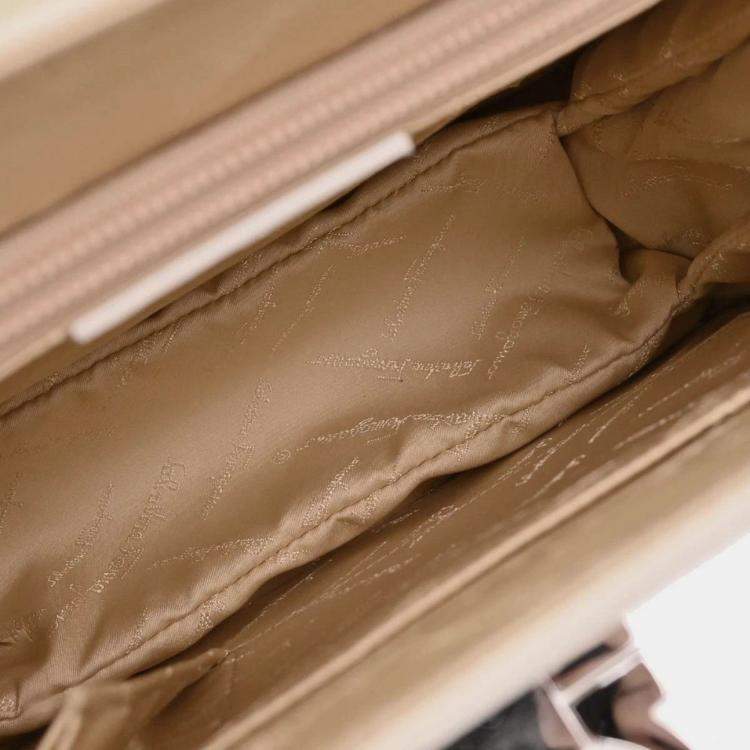 Pre Owned Salvatore Ferragamo Off-white Gancini 2way Handbag