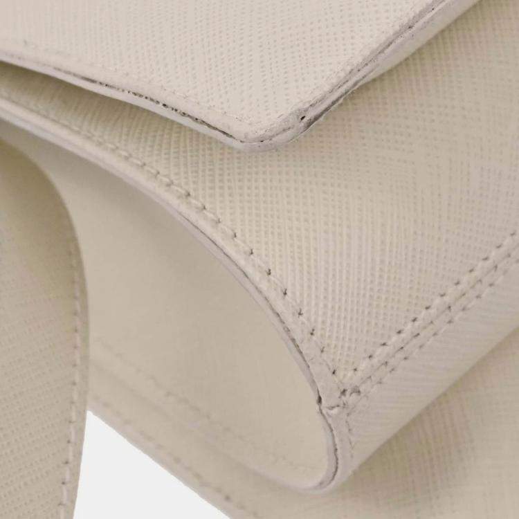 Pre Owned Salvatore Ferragamo Off-white Gancini 2way Handbag