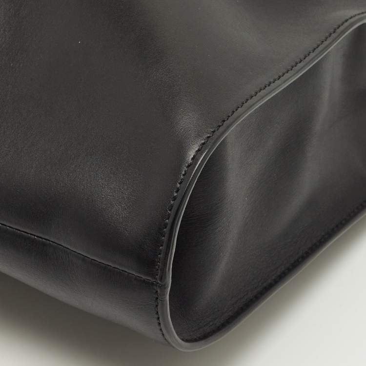 Pre Owned حقيبة يد سالفاتوري فيراغامو جلد سوداء برسمة إطار