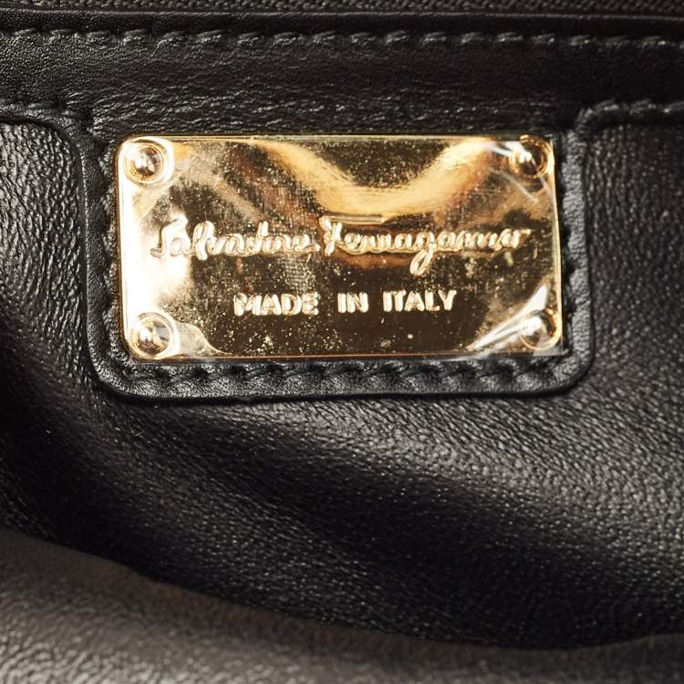 Pre Owned حقيبة يد سالفاتوري فيراغامو جلد سوداء برسمة إطار