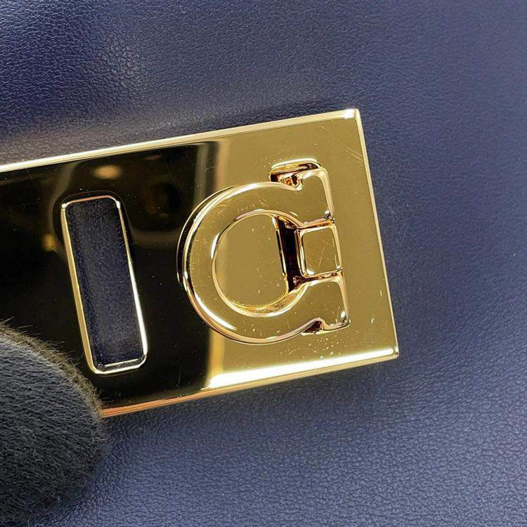 Pre Owned Ferragamo Shoulder Bag Camera Bag Gancini Midnight Blue Leather