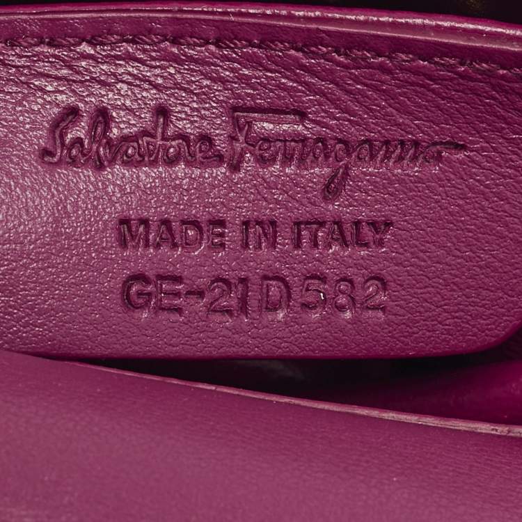 Pre Owned Salvatore Ferragamo Sofia Mini Magenta Metal and Suede Top Handle Bag