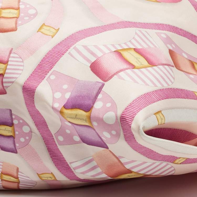 Pre Owned Salvatore Ferragamo Pleated Bow Print Pink Leather and Nylon Hobo