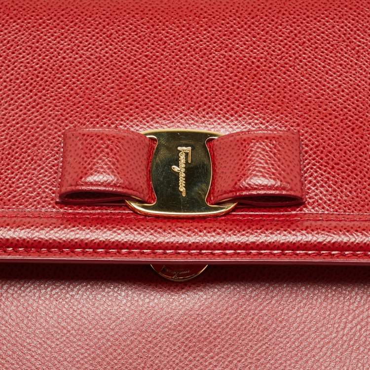 Pre Owned Salvatore Ferragamo Vara Bow Flap Red Leather Shoulder Bag
