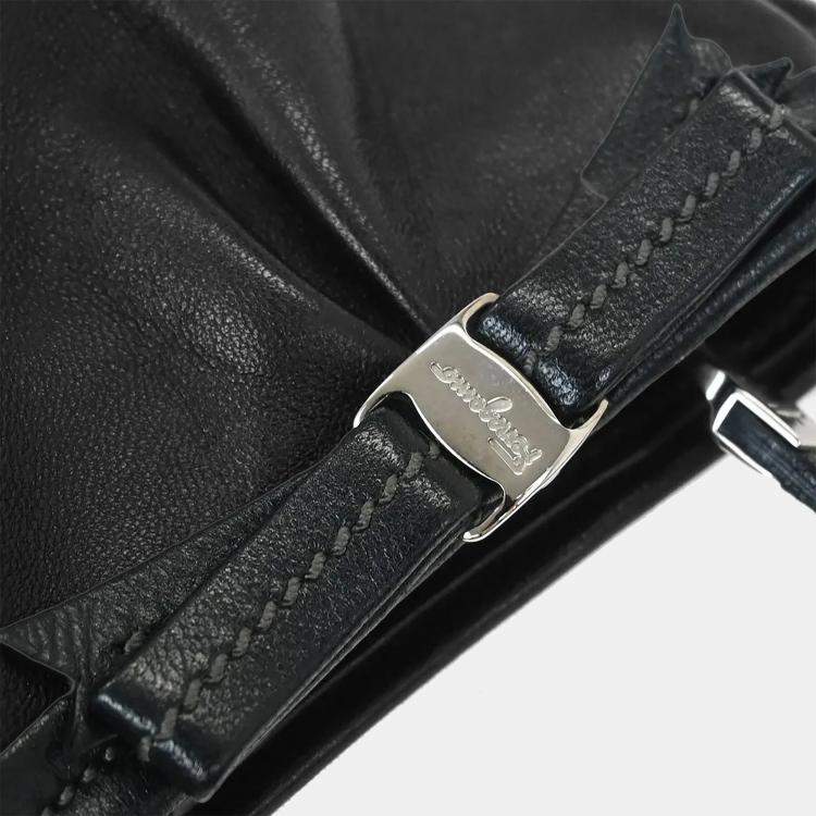 Pre Owned Salvatore Ferragamo Vara Bow Black Calfskin Leather Shoulder Bag