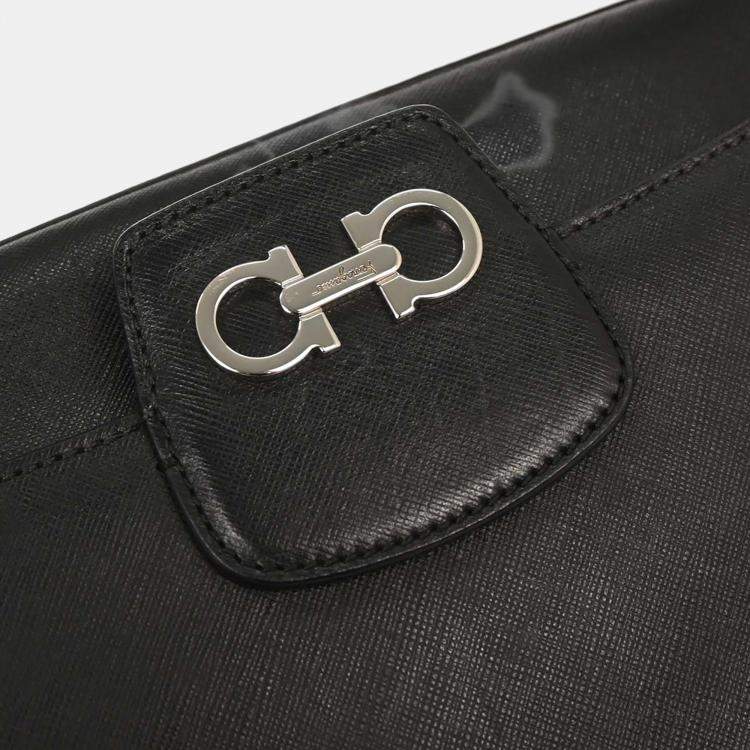 Pre Owned Salvatore Ferragamo Gancini Black Leather Shoulder Bag