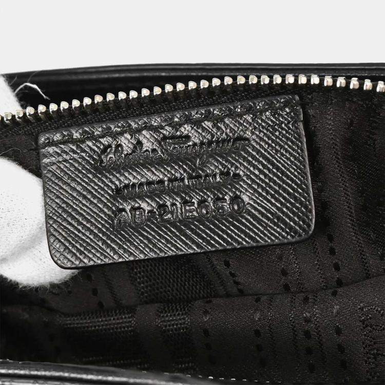 Pre Owned Salvatore Ferragamo Gancini Black Leather Shoulder Bag