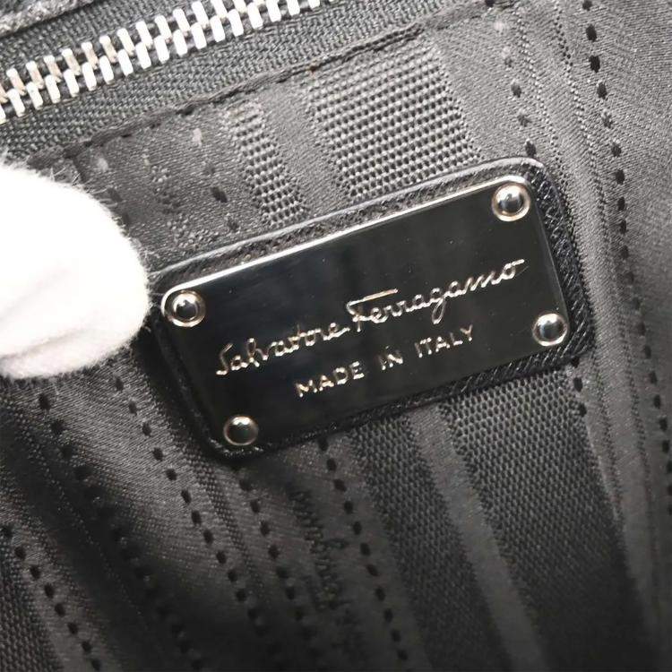 Pre Owned Salvatore Ferragamo Gancini Black Leather Shoulder Bag