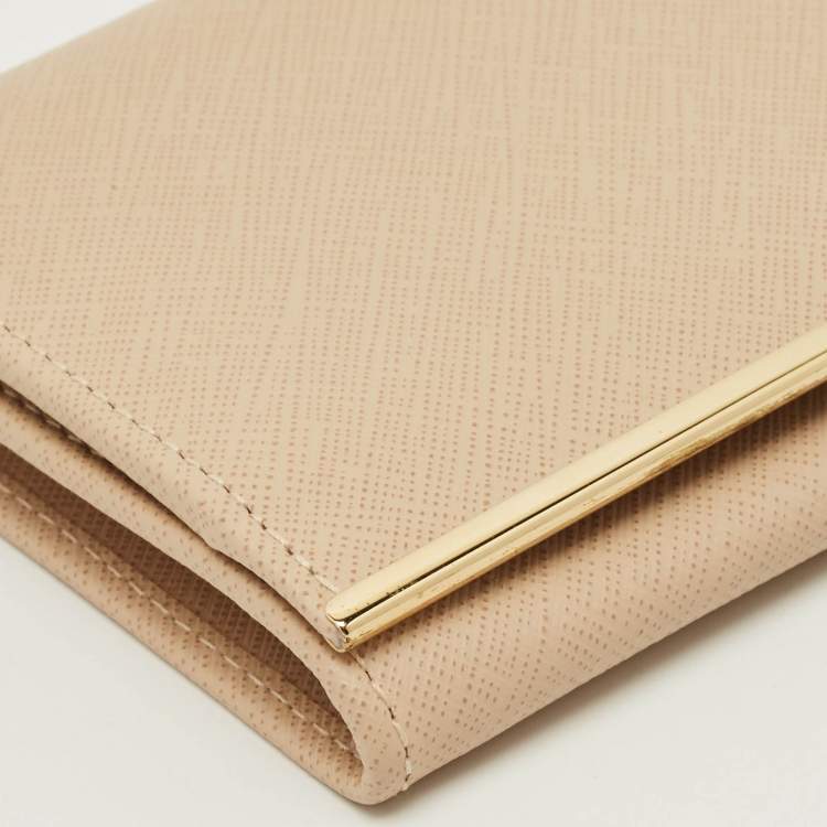 مملوكة مسبقًا Salvatore Ferragamo Gancini Icona Beige Leather Continental Wallet