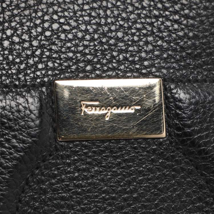 Pre Owned Salvatore Ferragamo Gancini Black Leather Wristlet Clutch
