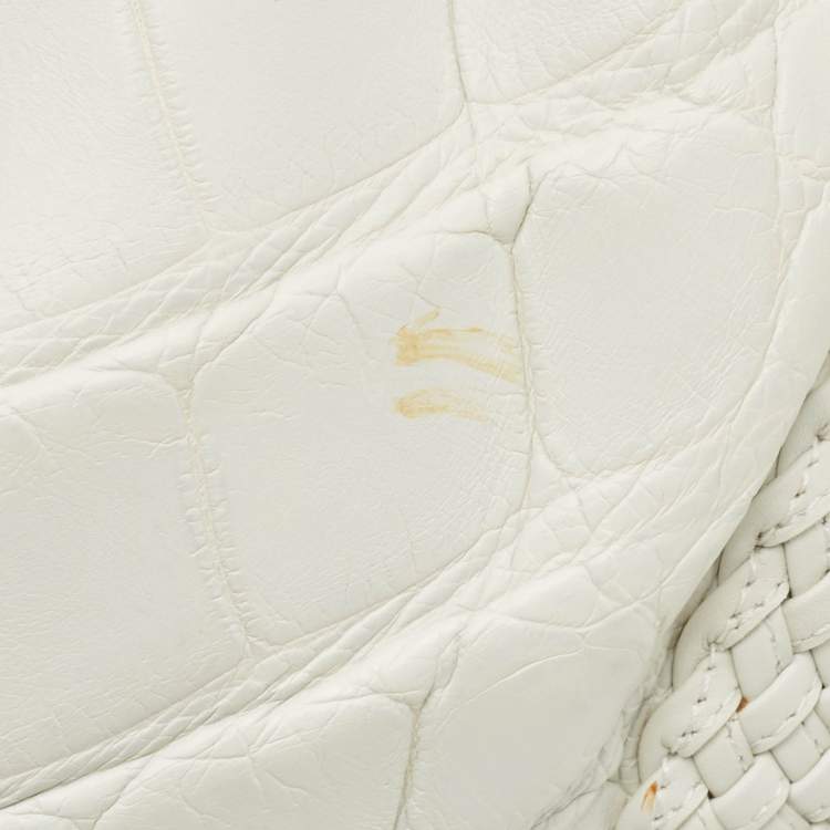 مملوكة مسبقًا حقيبة سالفatori فيراغامو ماريسا منقوشة جلد أبيض كروك