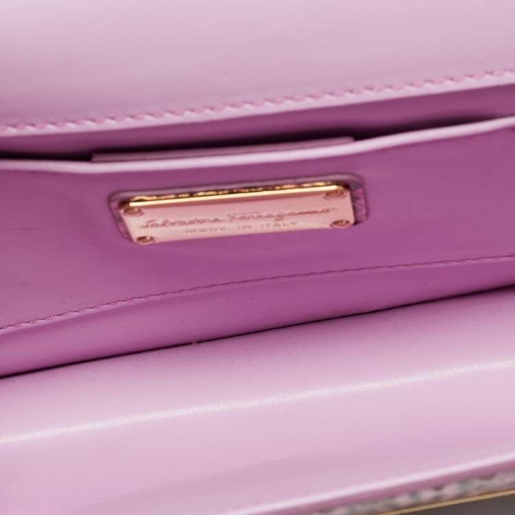 Pre Owned Salvatore Ferragamo Thalia Lilac Python Chain Clutch