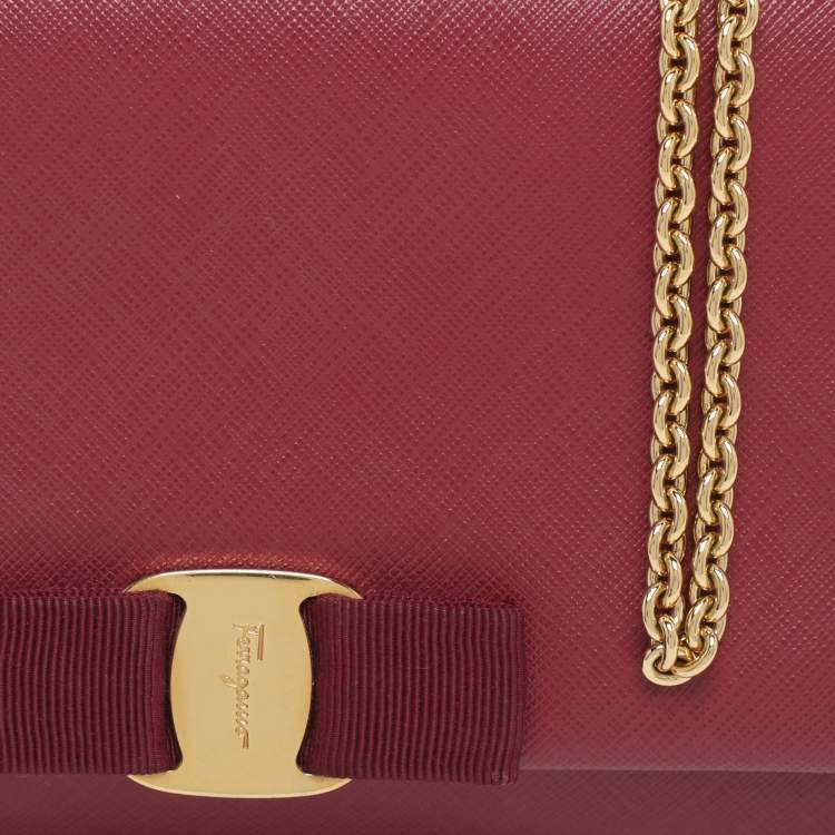 Pre Owned Salvatore Ferragamo Vara Bow Pink Leather Shoulder Bag