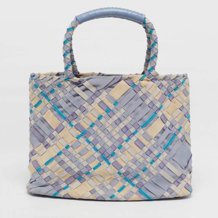 مملوكة مسبقًا Salvatore Ferragamo Ribbon Lavander/Multicolor Woven Fabric Tote