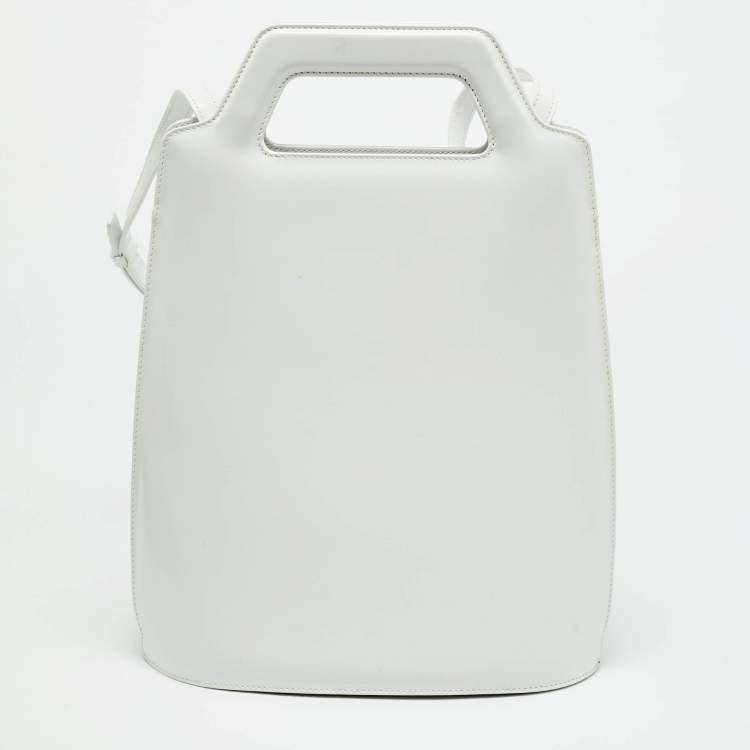 Pre Owned Salvatore Ferragamo Wanda White Leather Tote