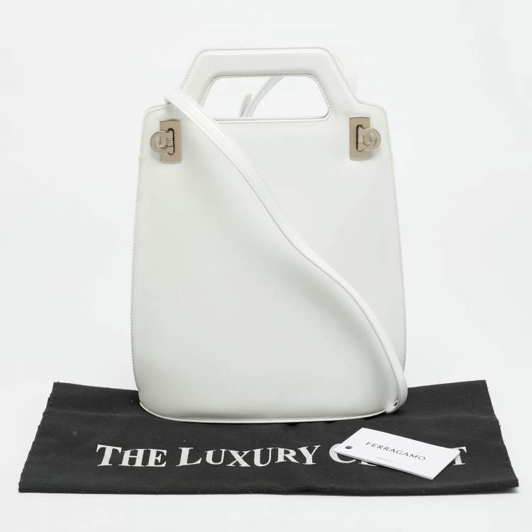 Pre Owned Salvatore Ferragamo Wanda White Leather Tote