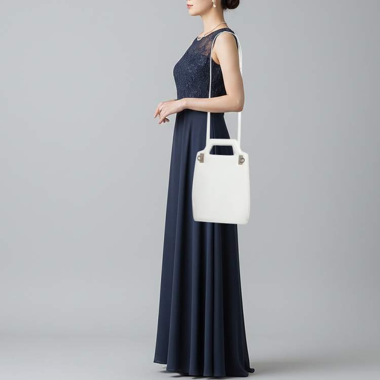 Pre Owned Salvatore Ferragamo Wanda White Leather Tote