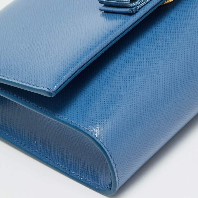 Pre Owned Salvatore Ferragamo Ginny Light Blue Leather Shoulder Bag