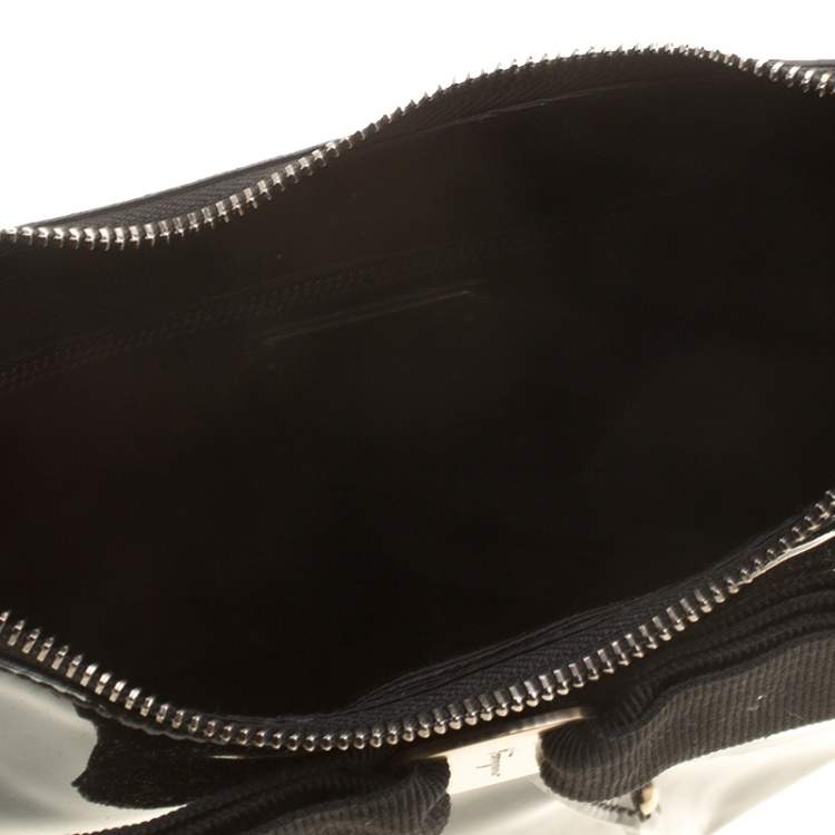 Pre Owned Salvatore Ferragamo Black Patent Leather Miss Vara Hobo