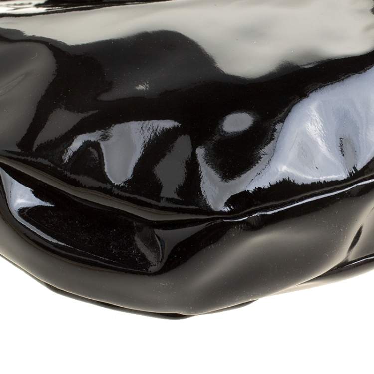 Pre Owned Salvatore Ferragamo Black Patent Leather Miss Vara Hobo