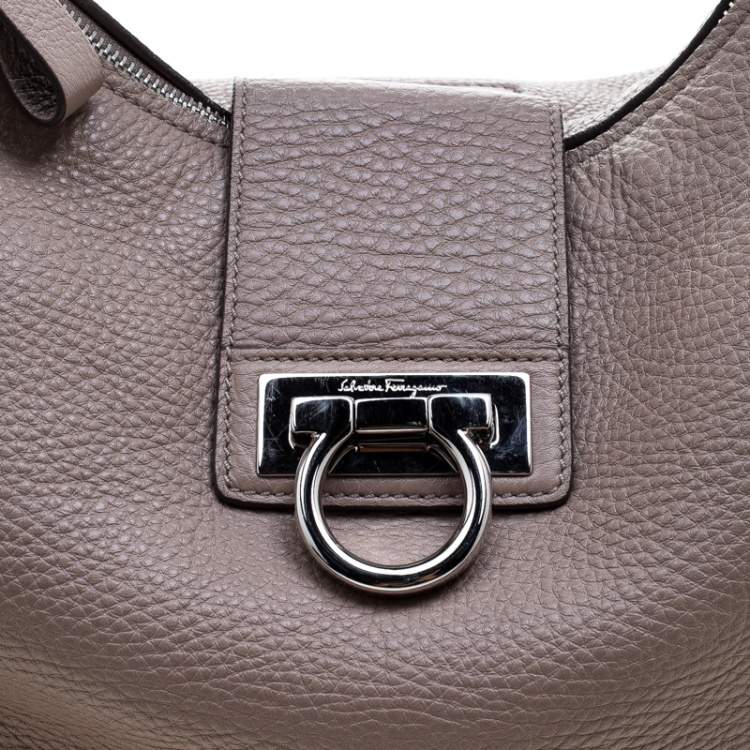 Pre Owned Salvatore Ferragamo Dusty Pink Leather Fanisa Hobo