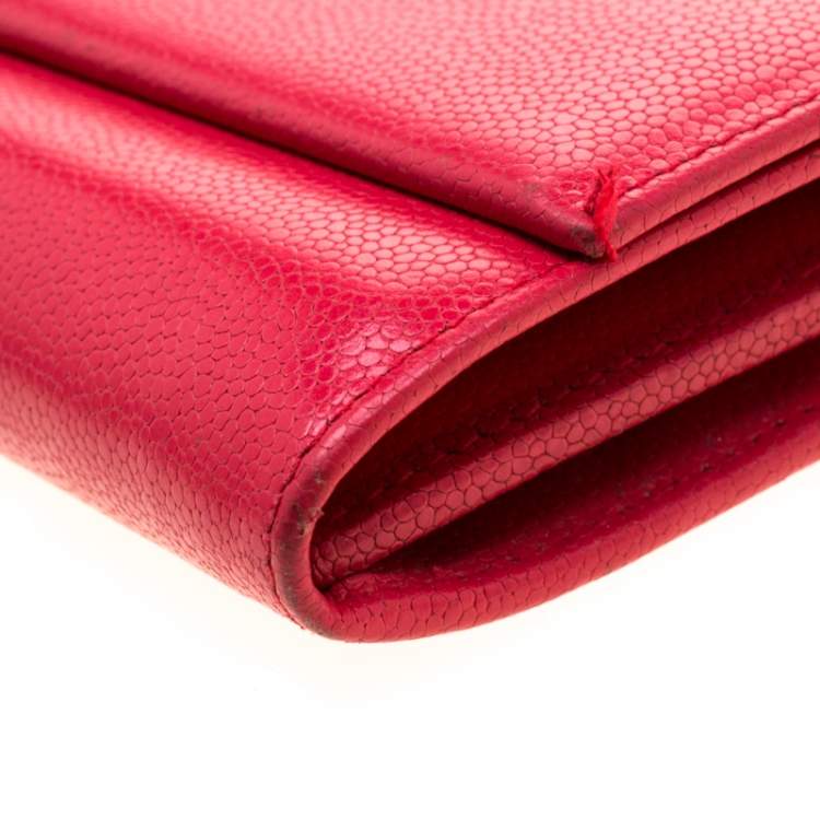 مملوكة مسبقًا Salvatore Ferragamo Pink Double Gancio Leather Continental Wallet