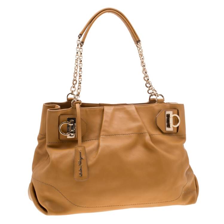 Pre Owned Salvatore Ferragamo Tan Leather W Chain Tote
