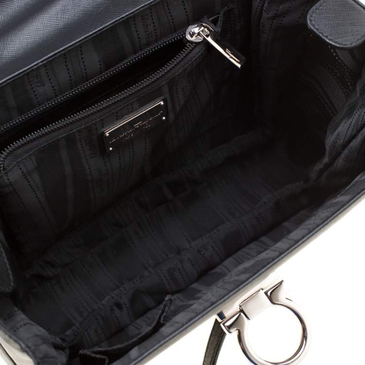 Pre Owned Salvatore Ferragamo Black Leather Kelly Top Handle Bag