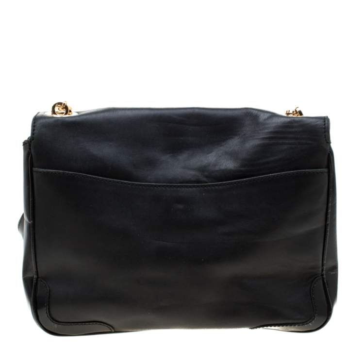 Pre Owned Salvatore Ferragamo Black Leather Gancini Flap Shoulder Bag