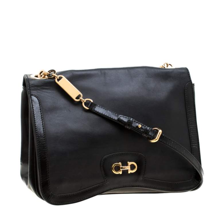 Pre Owned Salvatore Ferragamo Black Leather Gancini Flap Shoulder Bag