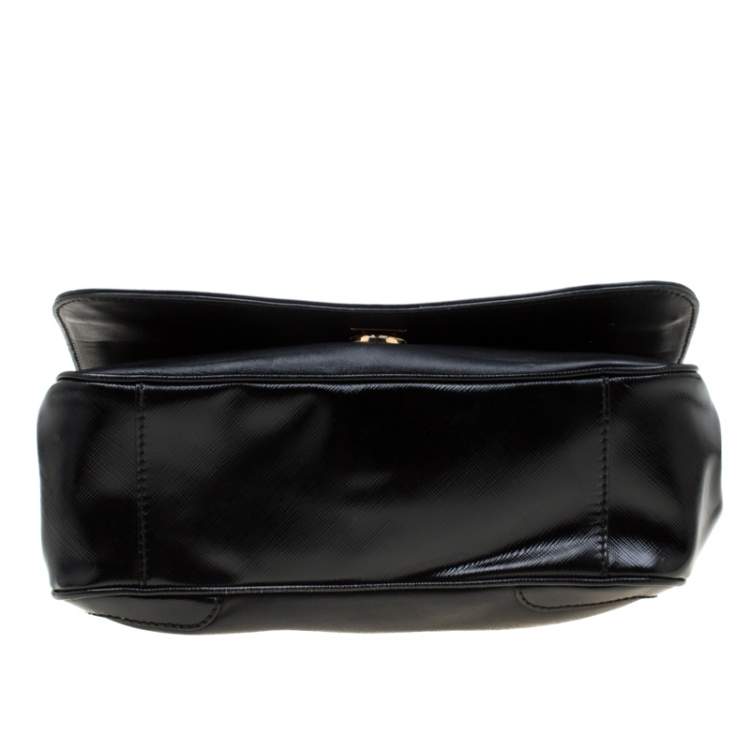 Pre Owned Salvatore Ferragamo Black Leather Gancini Flap Shoulder Bag