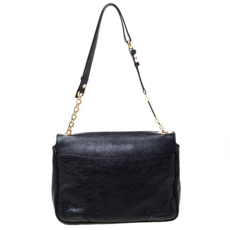 Pre Owned Salvatore Ferragamo Black Leather Gancini Flap Shoulder Bag