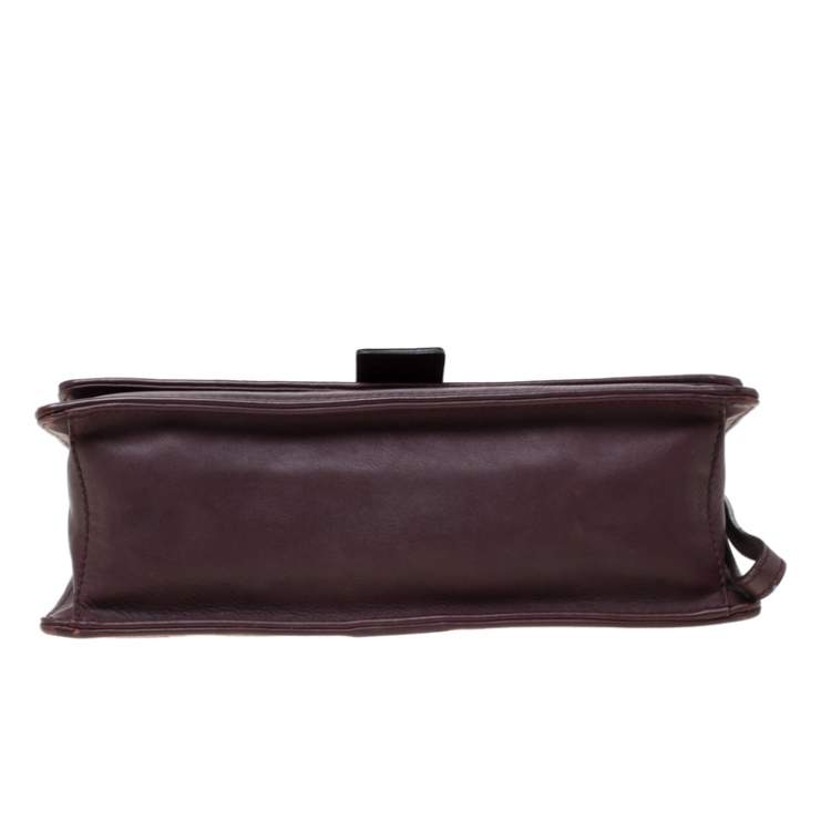 مملوكة مسبقًا Salvatore Ferragamo Burgundy Suede and Leather Clutch