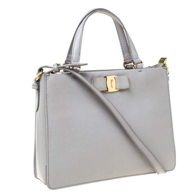 Pre Owned Salvatore Ferragamo Light Grey Leather Tracy Tote