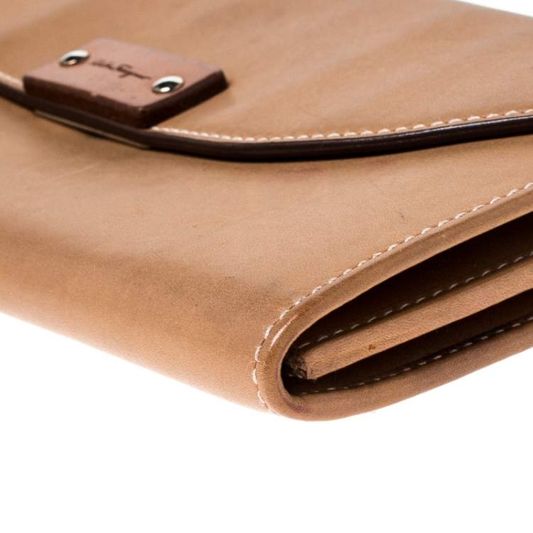 Pre Owned Salvatore Ferragamo Tan Leather Flap Wallet