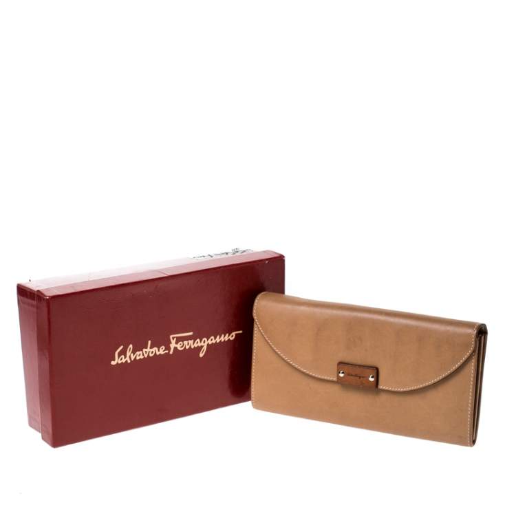 Pre Owned Salvatore Ferragamo Tan Leather Flap Wallet