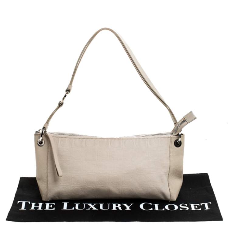 Pre Owned Salvatore Ferragamo Beige Fabric and Leather Shoulder Bag