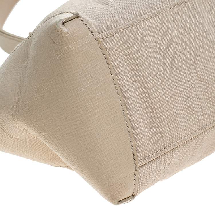 Pre Owned Salvatore Ferragamo Beige Fabric and Leather Shoulder Bag