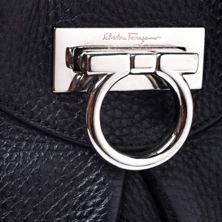Pre Owned Salvatore Ferragamo Black Leather Crossbody Bag