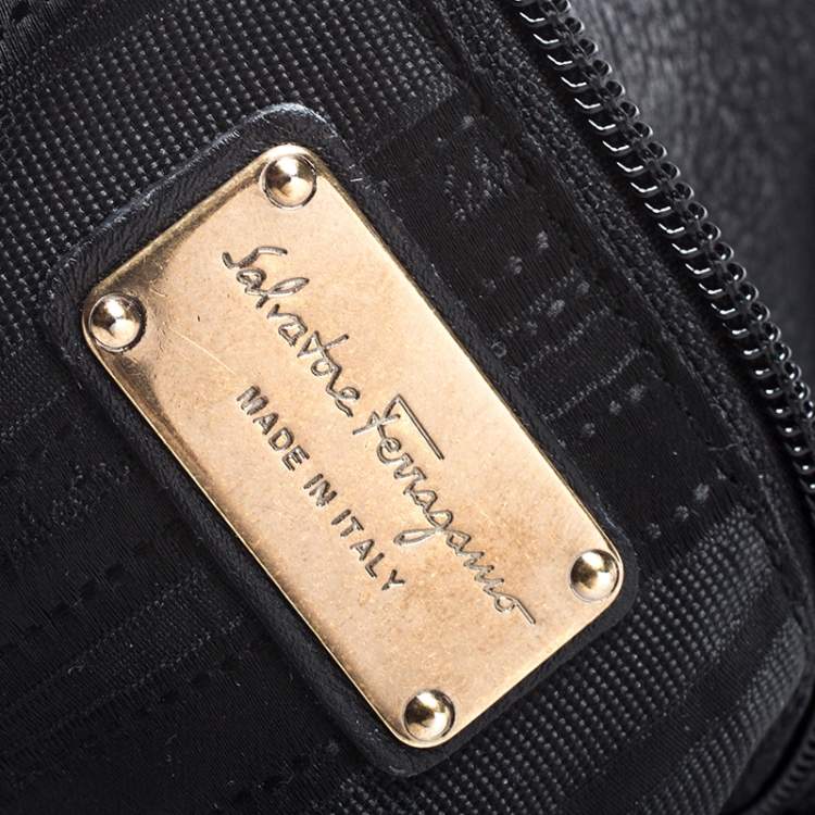 مملوكة مسبقًا Salvatore Ferragamo Black Nubuck and Leather Hobo 