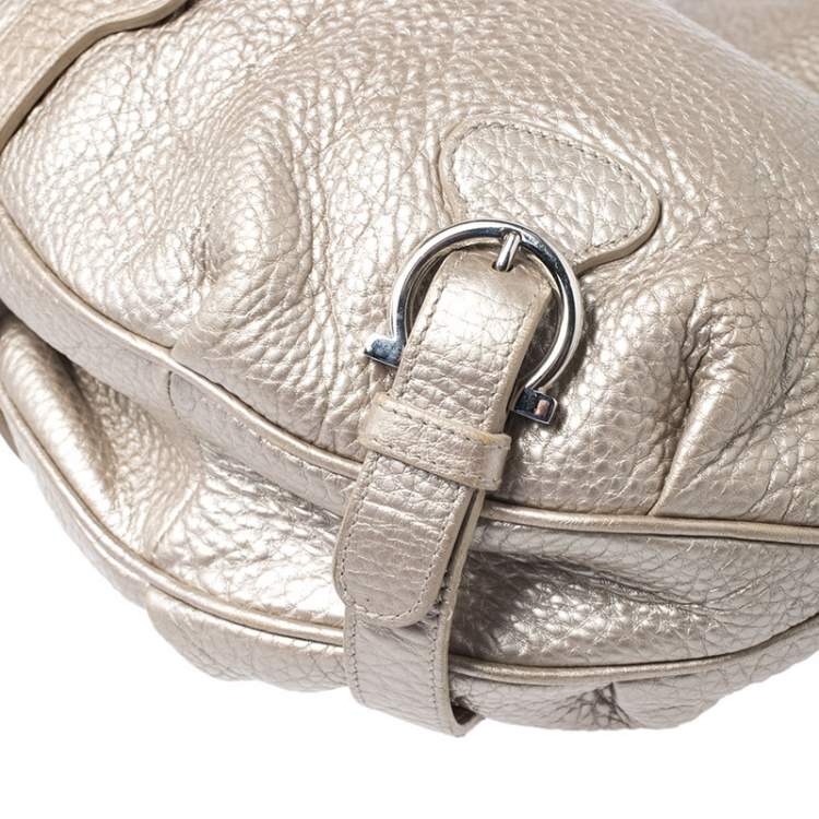 Pre Owned Salvatore Ferragamo Metallic Gold Leather Hobo