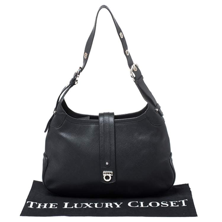 Pre Owned Salvatore Ferragamo Black Leather Hobo