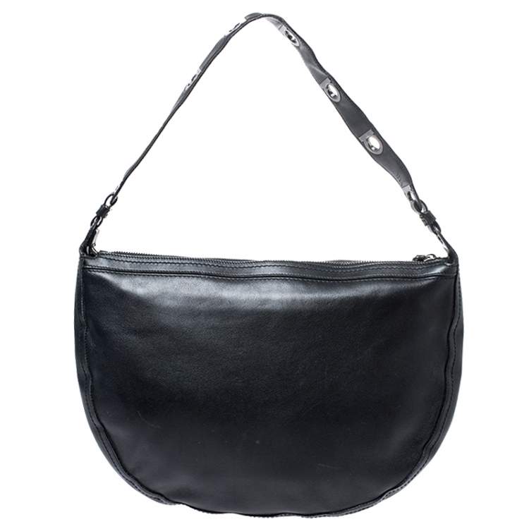 مملوكة مسبقًا Salvatore Ferragamo Black Leather Gancini Hobo