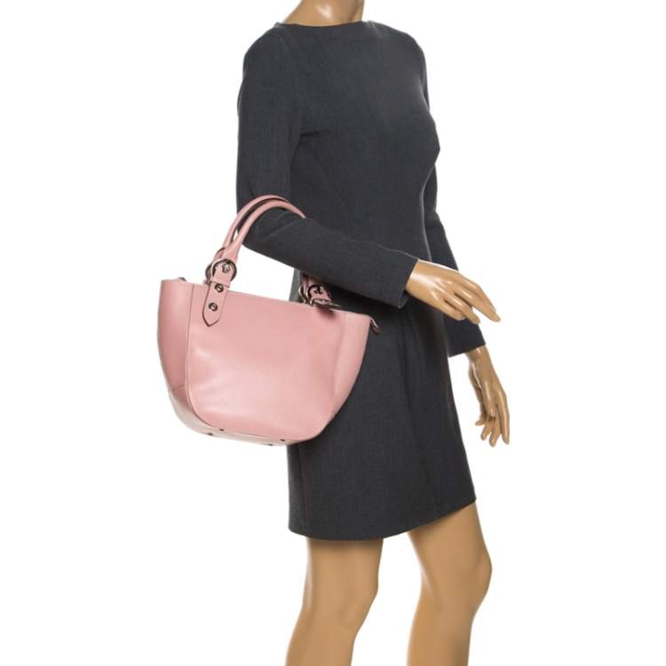 Pre Owned Salvatore Ferragamo Light Pink Leather Tote