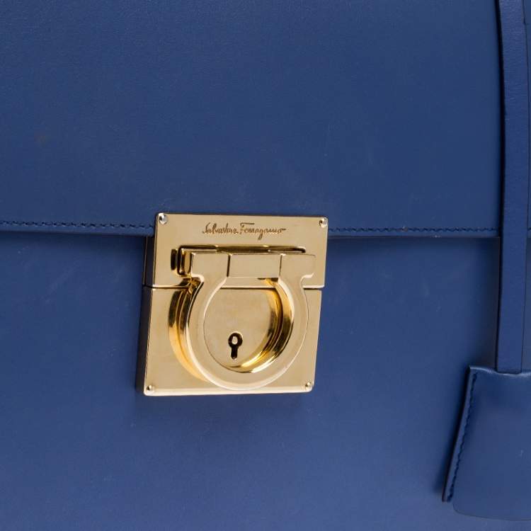 Pre Owned Salvatore Ferragamo Blue Leather Gancio Lock Shoulder Bag