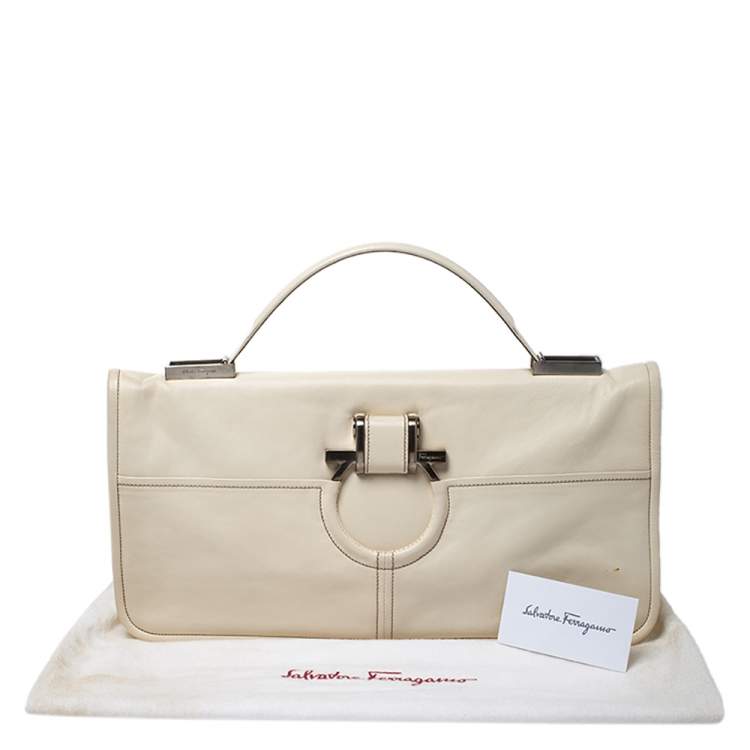Pre Owned Salvatore Ferragamo Cream Leather Gancini Top Handle Bag