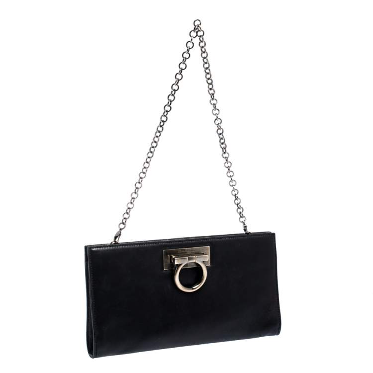 Pre Owned Salvatore Ferragamo Black Leather Gancini Chain Clutch