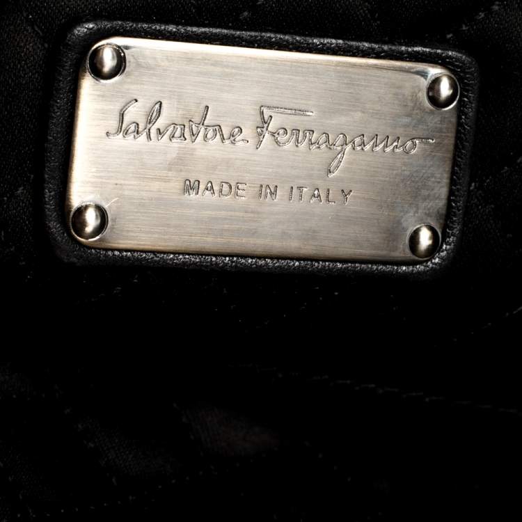Pre Owned Salvatore Ferragamo Black Leather Gancini Chain Clutch