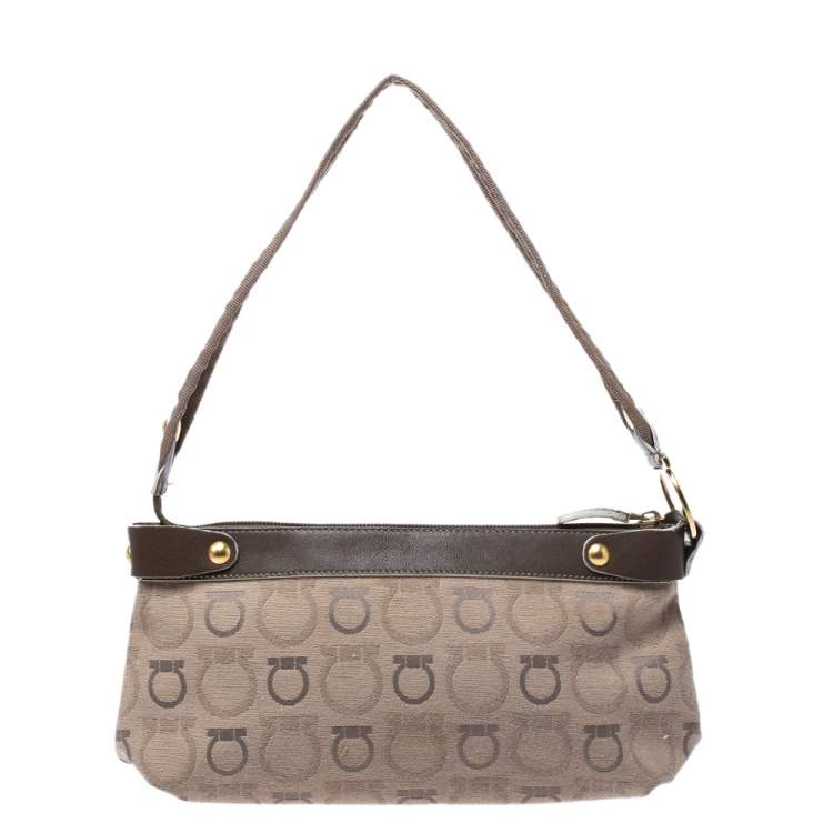 مملوكة مسبقًا Salvatore Ferragamo Begie Gancini Print Canvas and Leather Shoulder Bag